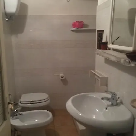 Nyaraló La Casa Del Borgo 900 Gualdo Tadino
