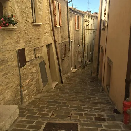 Ferienhaus La Casa Del Borgo 900 *